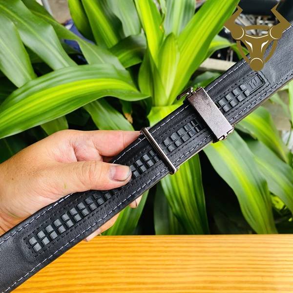 Thắt lưng da cá sấu FAA9B2 lịch lãm, sang trọng, bền bỉ, cao cấp.