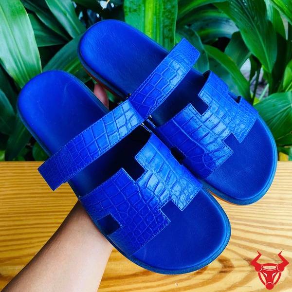 Dép DJAA8 chữ H cải tiến da cá sấu xanh dương.