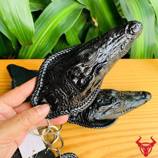 Móc khóa đầu cá sấu cực chất tiện lợi, cao cấp.