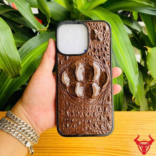 Ốp lưng da handmade cao cấp cho iPhone 14 Pro Max.