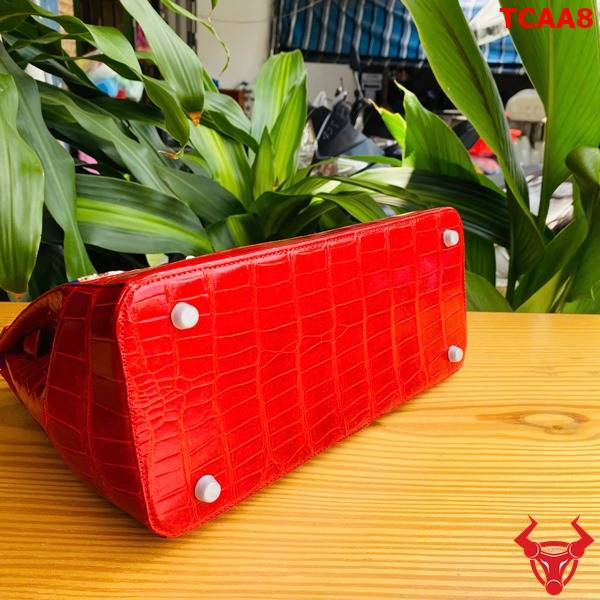 Túi xách nữ da cá sấu bóng kính đỏ cao cấp.