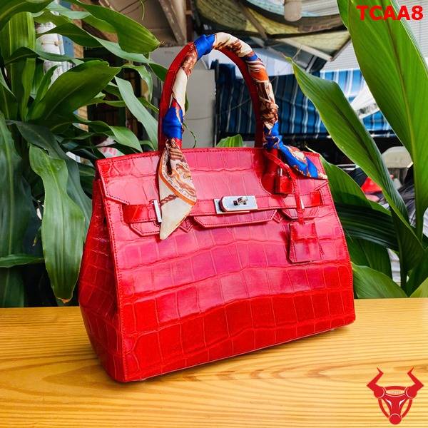 Túi xách TCAA8 nữ da cá sấu đỏ bóng kính.