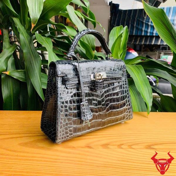 Túi xách thời trang da bụng cá sấu TTL03 xám đen.