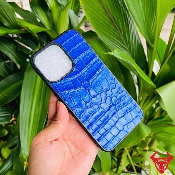 Ốp da cá sấu iPhone Pro Max cao cấp.