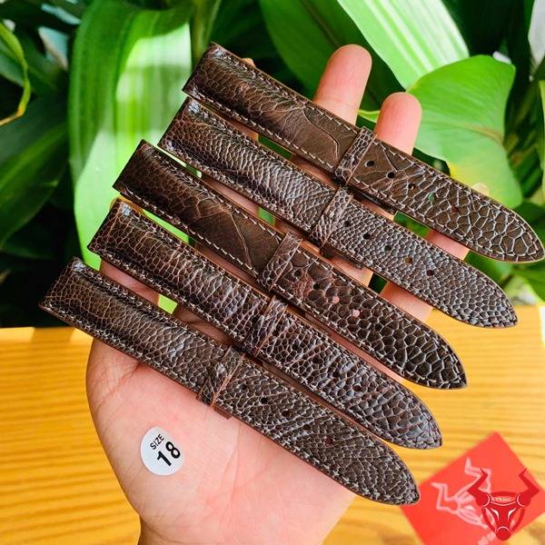Dây đồng hồ size 18mm da chân đà điểu màu nâu đen cao cấp.