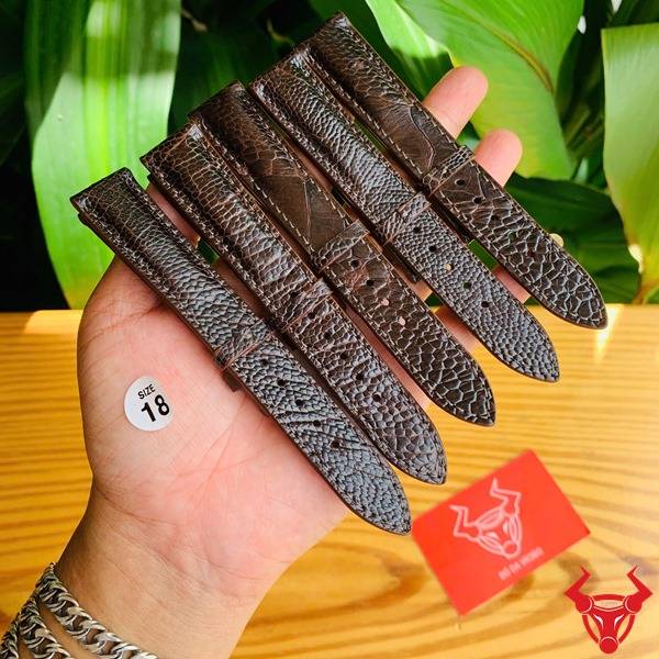 Dây đồng hồ size 18mm màu nâu đen da đà điểu tinh tế.