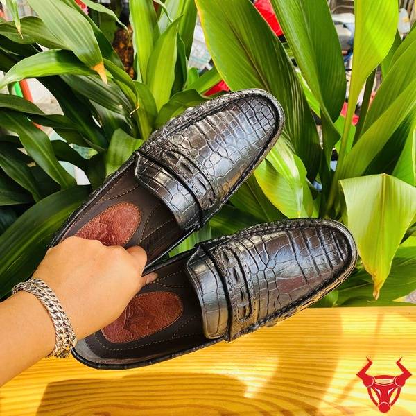 Giày da cá sấu GCA8 đen lịch lãm cho quý ông.