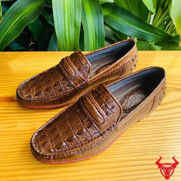 Giày lười nam GCA1 da cá sấu nâu đất lịch lãm.