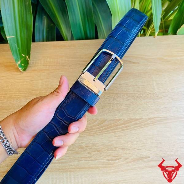 Thắt lưng da cá sấu xanh navy thủ công cao cấp.