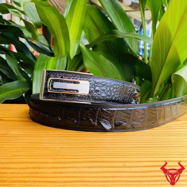 Thắt Lưng Nam Cao Cấp Da Cá Sấu Thật – Phong Cách Lịch Lãm Thắt lưng nam da cá sấu TSK130-A khóa trắng tiện lợi phong cách.