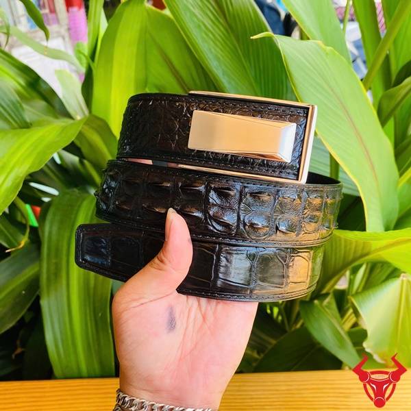 Phụ Kiện Nam Cao Cấp – Thắt Lưng Da Cá Sấu Gù Bản 4cm Thắt lưng nam da cá sấu TSK130-B với khóa ray trượt cao cấp.