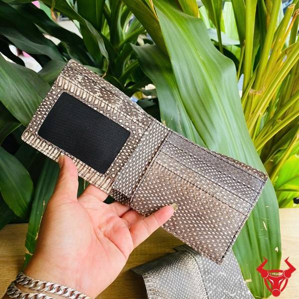Ví da rắn hổ mang cao cấp, phong cách thời trang.