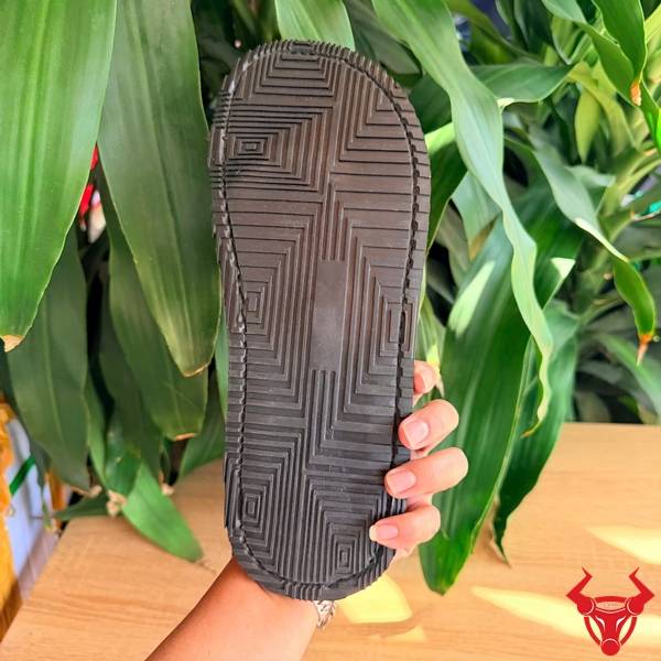 Dép kẹp full da cá sấu màu đen size 42 cao cấp.