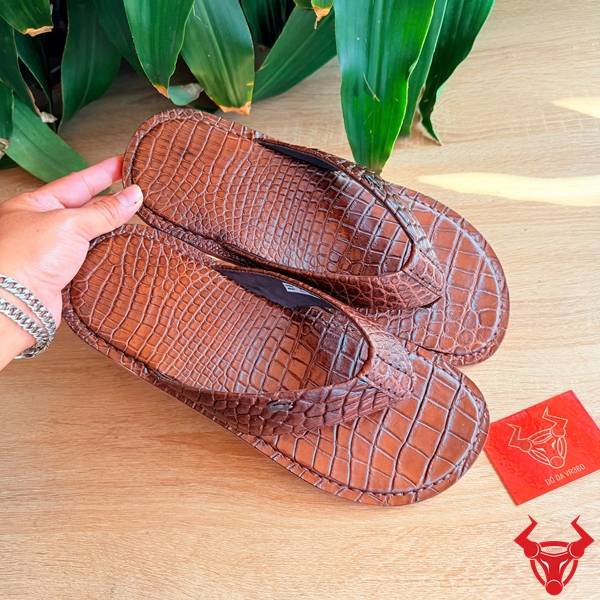 Dép kẹp da cá sấu cao cấp size 42.