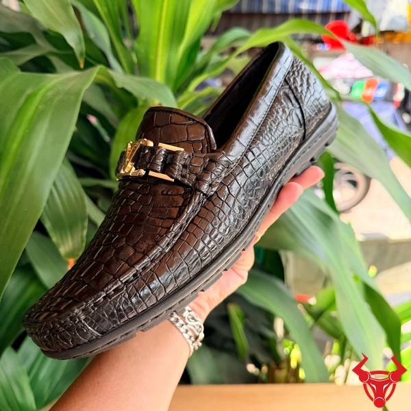 Giày Lười Nam Cao Cấp Da Cá Sấu Tự Nhiên Giày lười da cá sấu cao cấp phong cách hiện đại.