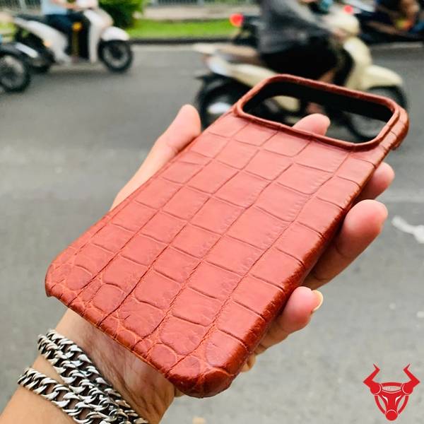 Ốp lưng iPhone 17 Pro Max da cá sấu da bụng ELAA8