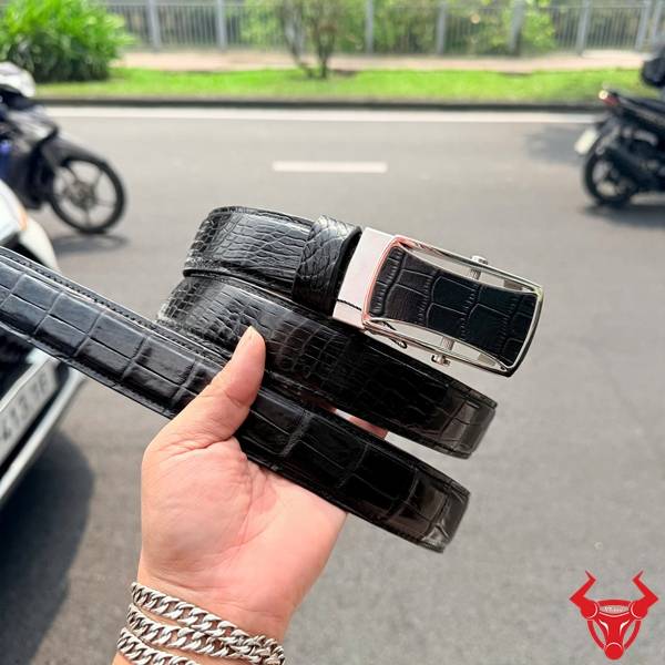 Thắt Lưng Da Cá Sấu Phong Cách Lịch Lãm Thắt lưng da cá sấu nam sang trọng.