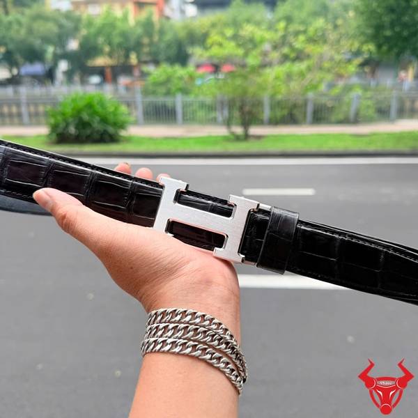 Thắt lưng da cá sấu nam cao cấp.