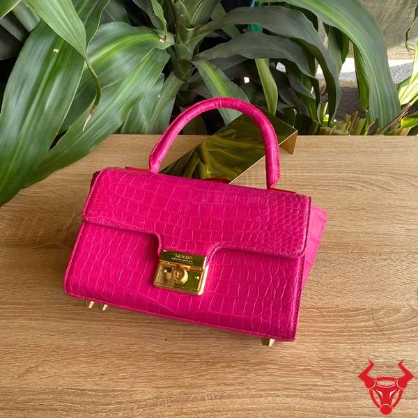 Túi xách nữ da cá sấu TYC phong cách thời trang.