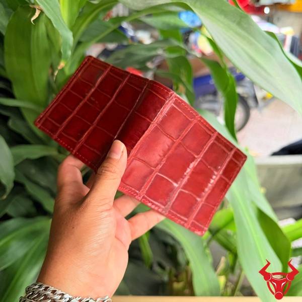Ví nam da cá sấu Thái Lan màu đỏ mận thời trang