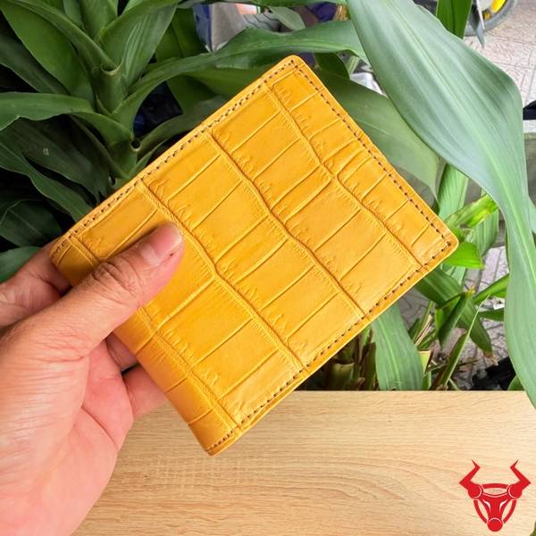 Ví Nam Form Ngang Da Cá Sấu Màu Vàng Chanh Độc Đáo Ví nam da cá sấu Thái Lan màu vàng chanh thời trang