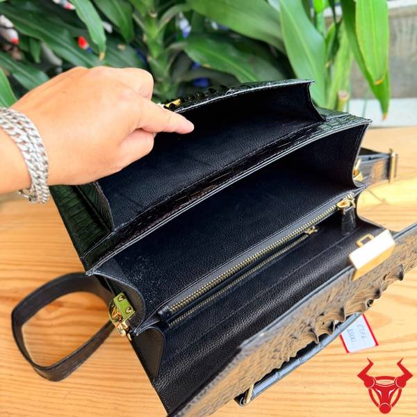Cặp xách công sở cao cấp CTA4 da cá sấu gù màu đen