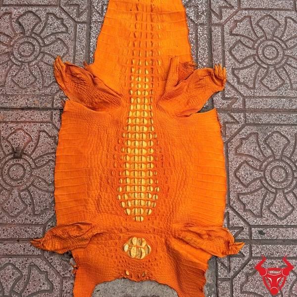 Da cá sấu nguyên tấm màu vàng cam size 51 chất liệu cao cấp bền bỉ