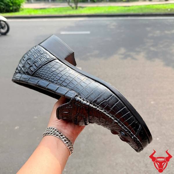 Giày lười da cá sấu gù đen đế cao 7cm GCA4 tôn dáng