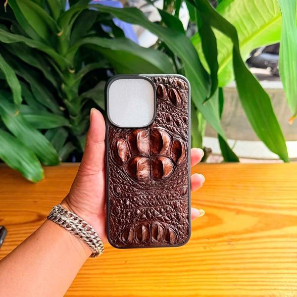 Ốp da cá sấu gù lưng iPhone 14 Pro Max cá tính