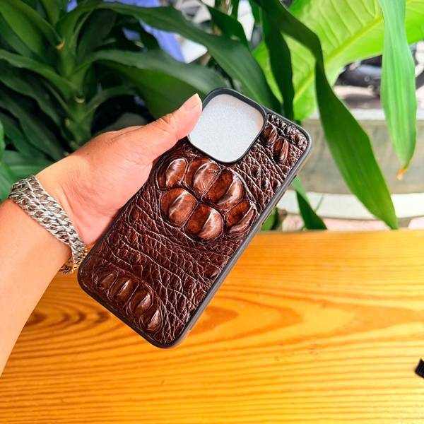 Ốp lưng da cá sấu tinh tế cho iPhone 14 Pro Max