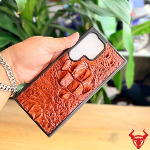 Ốp da cá sấu gù OSBA4 màu nâu đỏ cho S24 Ultra