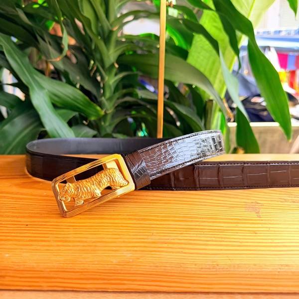 Dây thắt lưng da bụng cá sấu cao cấp mạ vàng con hổ TSK132.