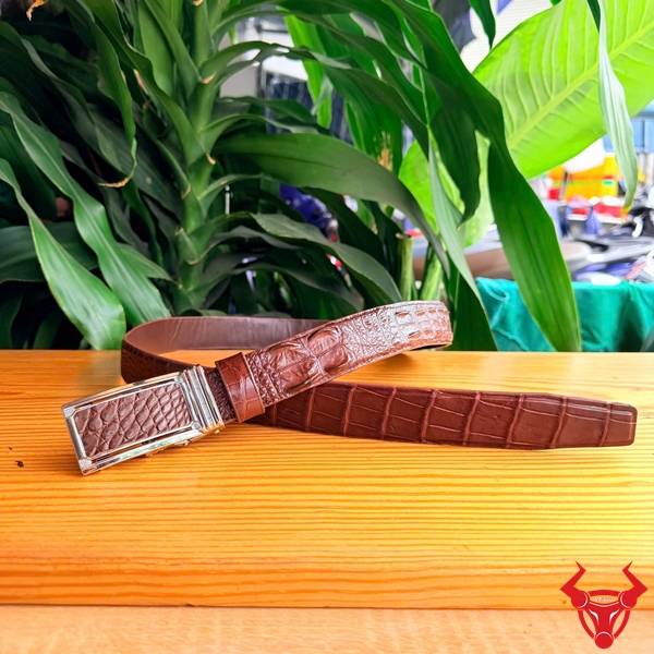 Thắt lưng da cá sấu gù màu nâu TLA4B1 thời trang