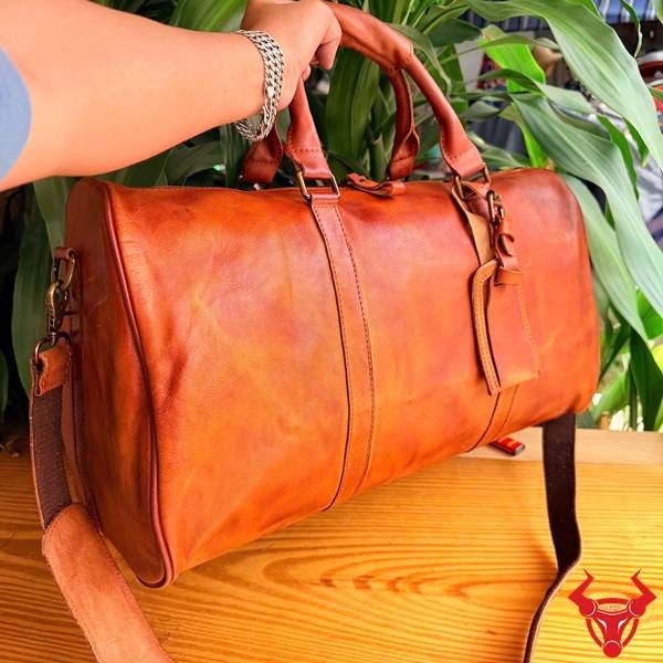 Túi du lịch da bò phong cách hiện đại
