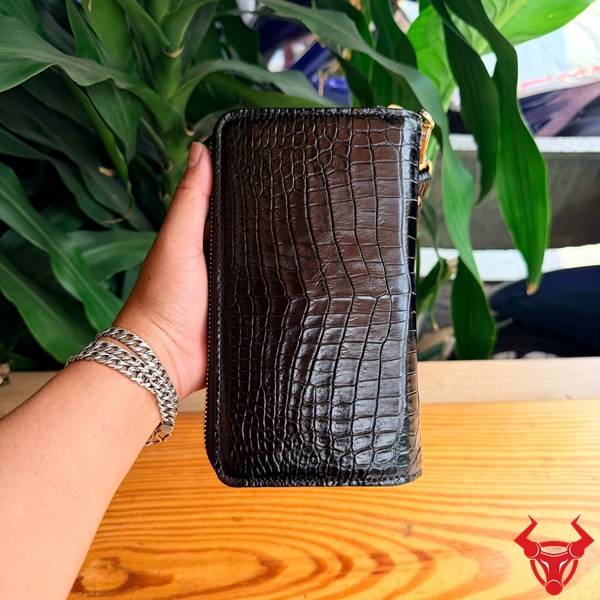 Ví cầm tay da cá sấu màu đen thiết kế tinh tế 2 ngăn