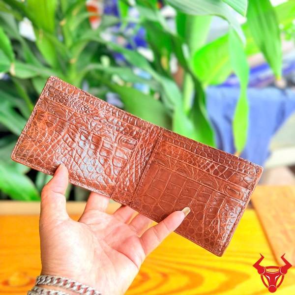 Ví nam cao cấp VCAA8 da bụng cá sấu màu nâu đất