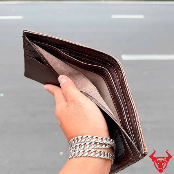 Ví nam da cá sấu gai tay VBA5 màu nâu đất lịch lãm