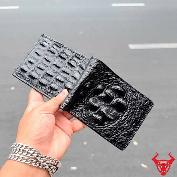 Ví da cá sấu 8 gù màu đen VCAA11 ấn tượng