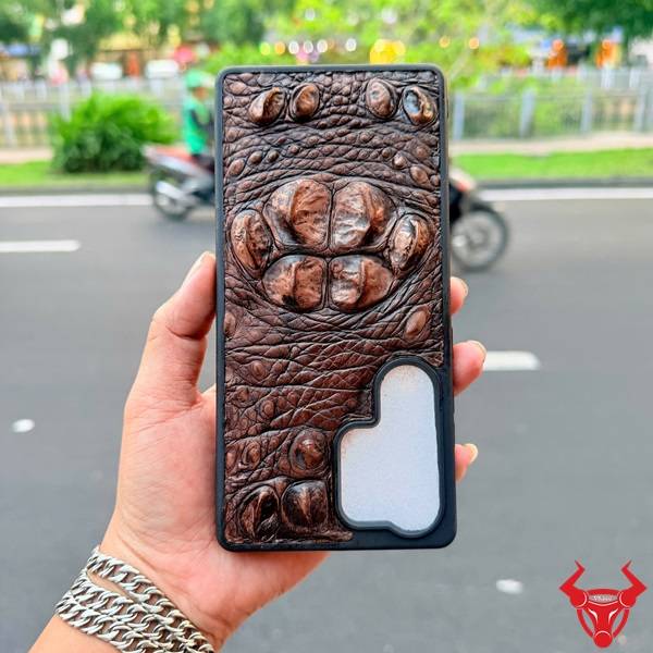 Ốp Lưng Samsung S25 Ultra Da Cá Sấu Gù Lớn Sang Trọng Ốp lưng Samsung S25 Ultra da cá sấu gù lớn đẳng cấp OSAA4 chống trầy