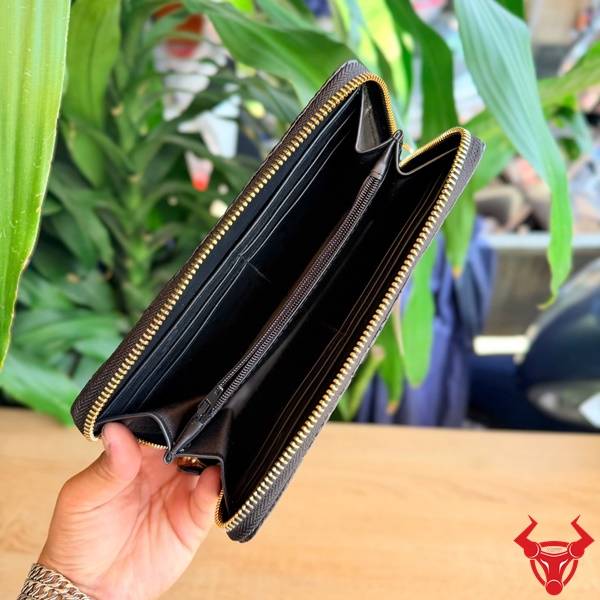 Ví cầm tay da cá sấu màu đen cao cấp thiết kế sang trọng tiện dụng