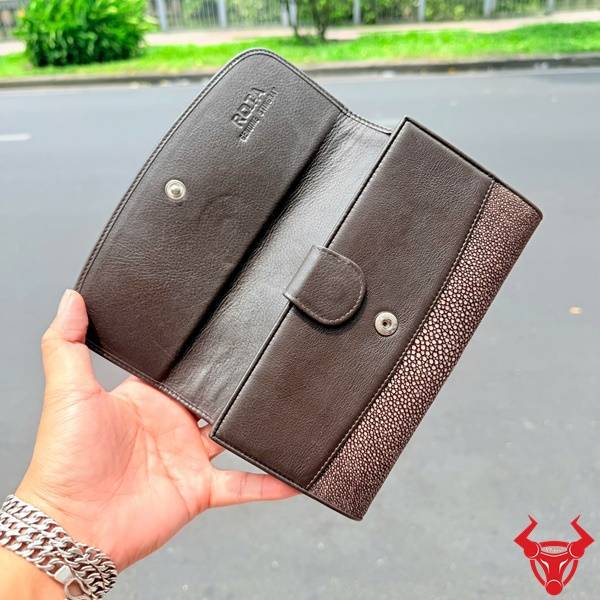 Ví cầm tay da cá đuối xám cao cấp thiết kế thanh lịch hiện đại