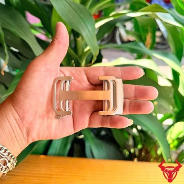 Mặt khóa thắt lưng K70-B thép cao cấp bền bỉ và sang trọng.