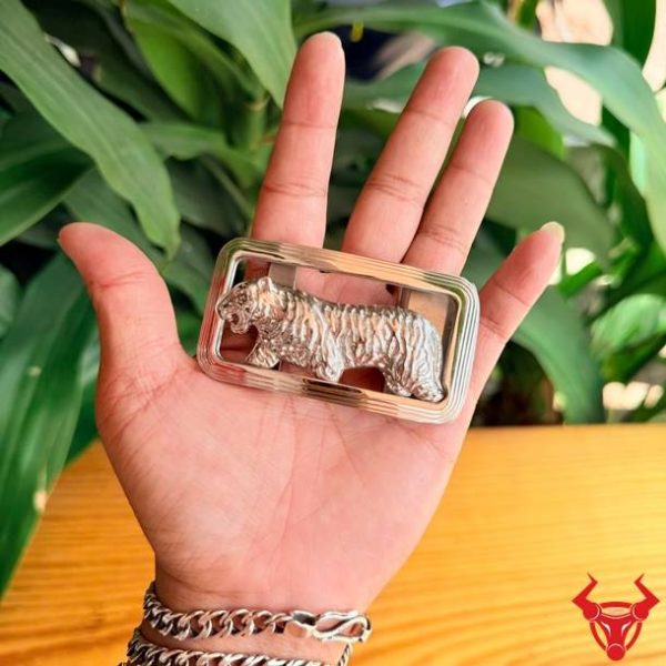 Mặt khóa thép K139 hình hổ dũng mãnh cho nam giới.