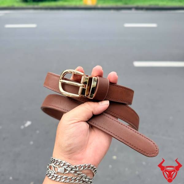 Thắt lưng nữ da bò thật bản nhỏ 2.3cm cao cấp phù hợp cho nhiều phong cách thời trang.