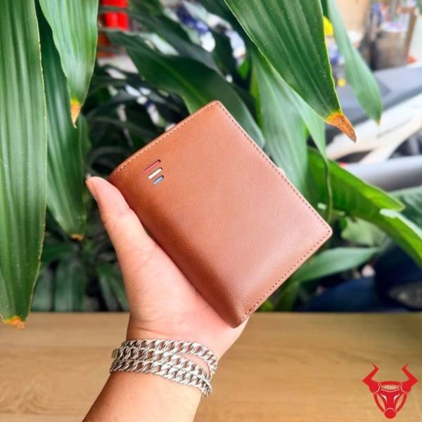 Ví nam da bò VDB55 màu nâu cao cấp dành cho phong cách hiện đại.