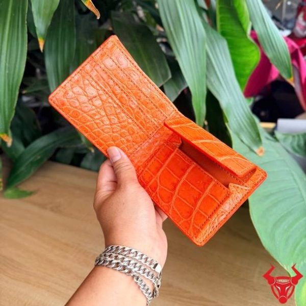 Ví ngắn nam da bụng cá sấu màu cam tích hợp ngăn đựng xu.