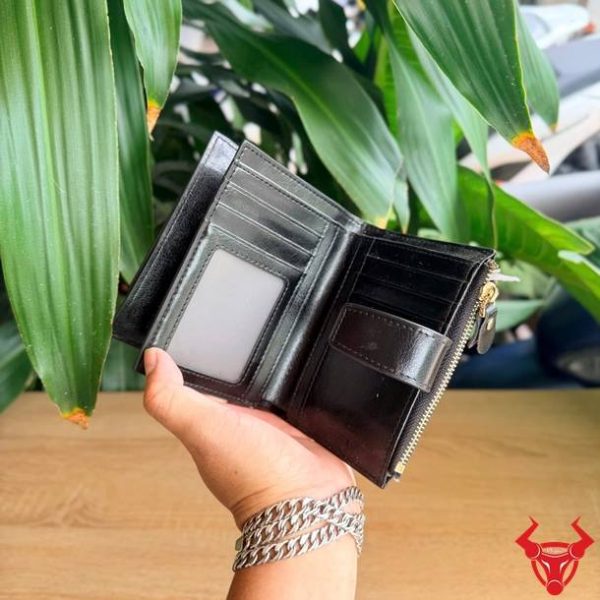 Ví nữ da bò VDB53 màu đen gọn nhẹ tiện dụng cho hằng ngày.
