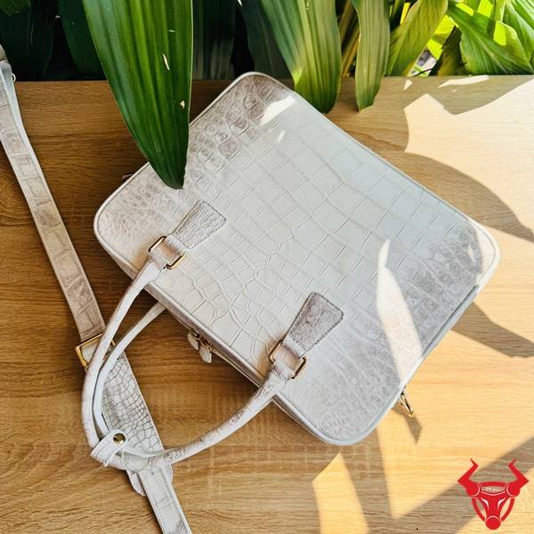 Cặp xách nam da bụng cá sấu CSA8 màu bạch tạng cao cấp.