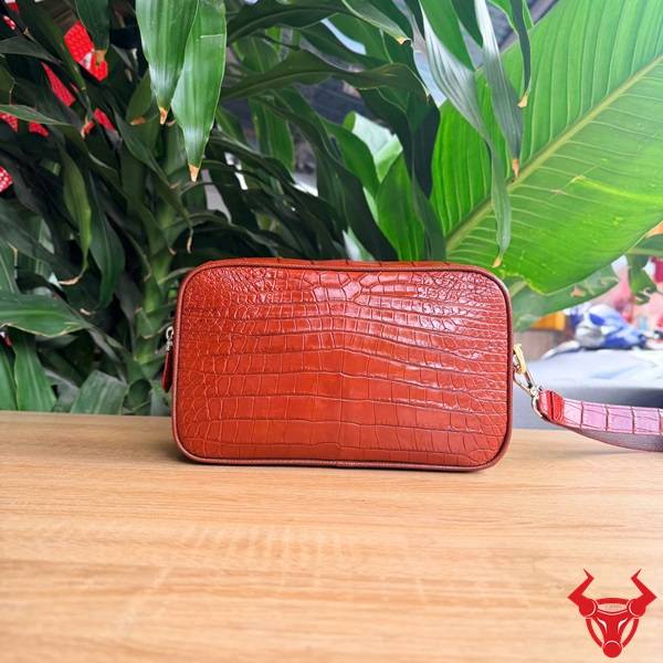 Túi Clutch Nam Da Cá Sấu Màu Đỏ Thời Trang Cao Cấp Túi clutch nam da bụng cá sấu CBFA8 thủ công cao cấp.