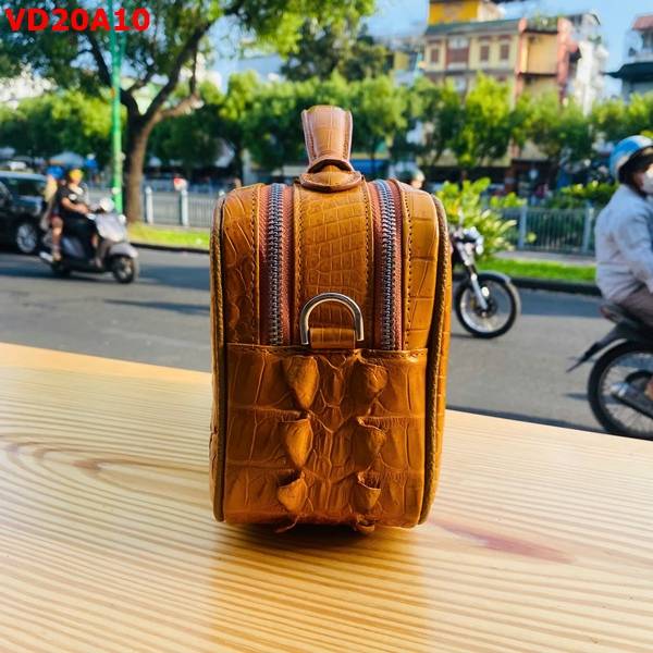 Túi clutch nam da gù cá sấu thật CJA4 màu vàng bò phong cách doanh nhân.